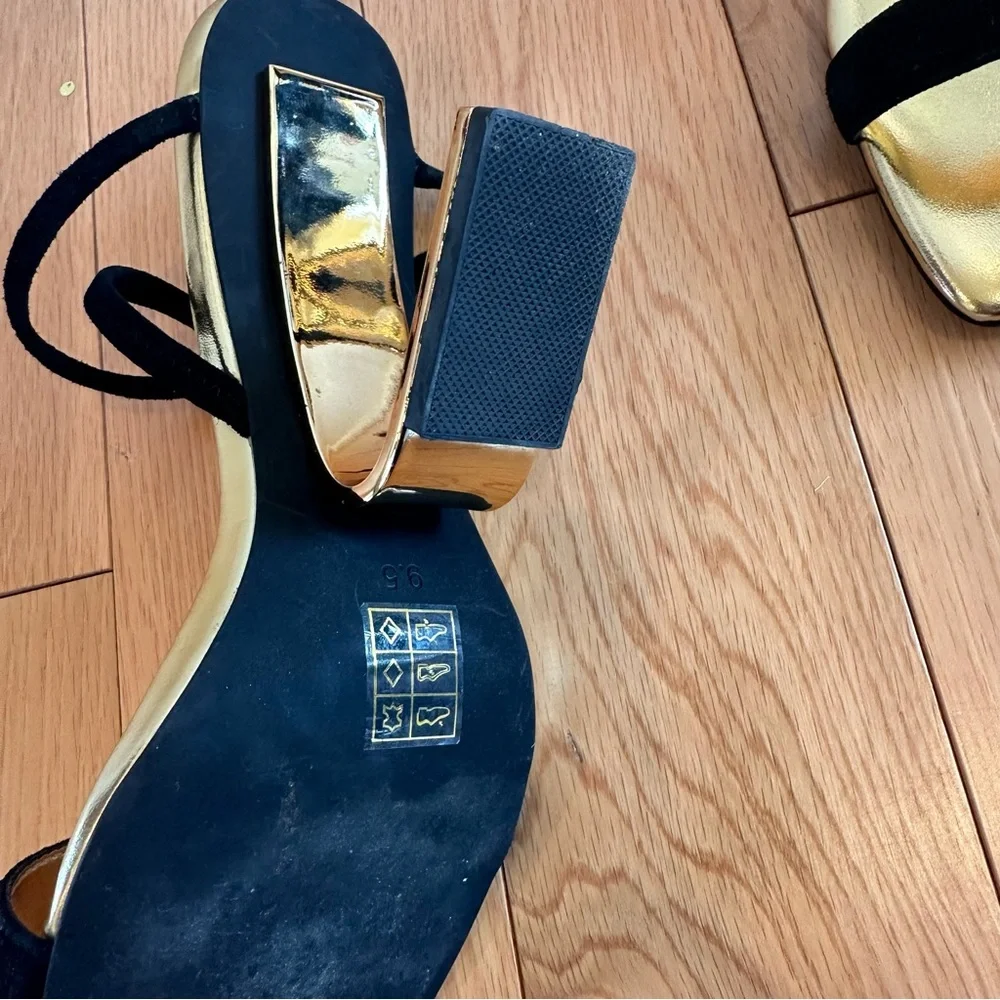 Jeffrey Campbell Geometric High Heel Sandals Size 9.5 Black & Gold Inverted Heel - Picture 5 of 7